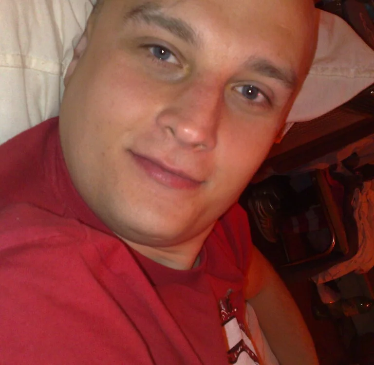 Maximus7763 Chat XXX offline