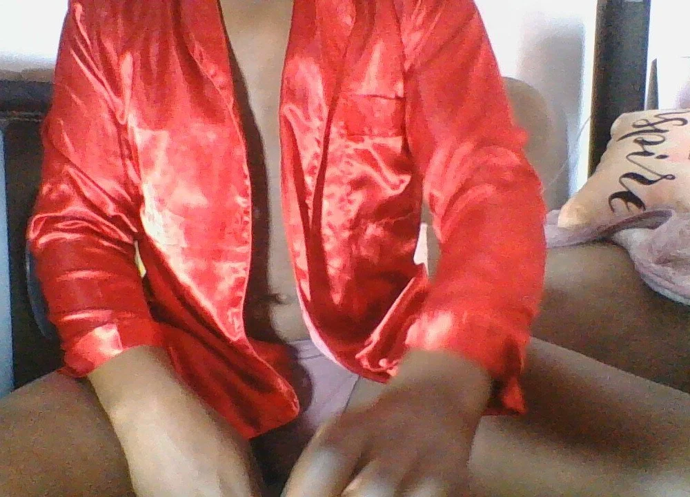 Sexymaniac21 Adlı Modelin Çevrimdışı XXX Sohbeti