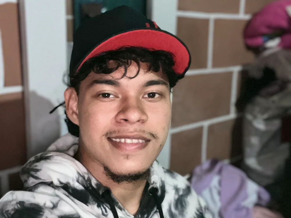 TuPapi276275's Offline Chat Room