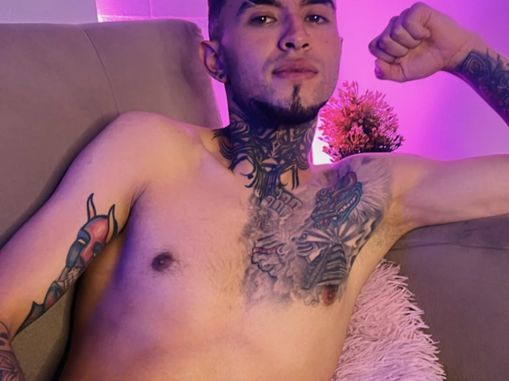 LK_barber_'s Offline Chat Room