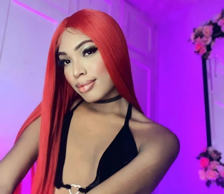 Taniia01 Offline XXX Chat