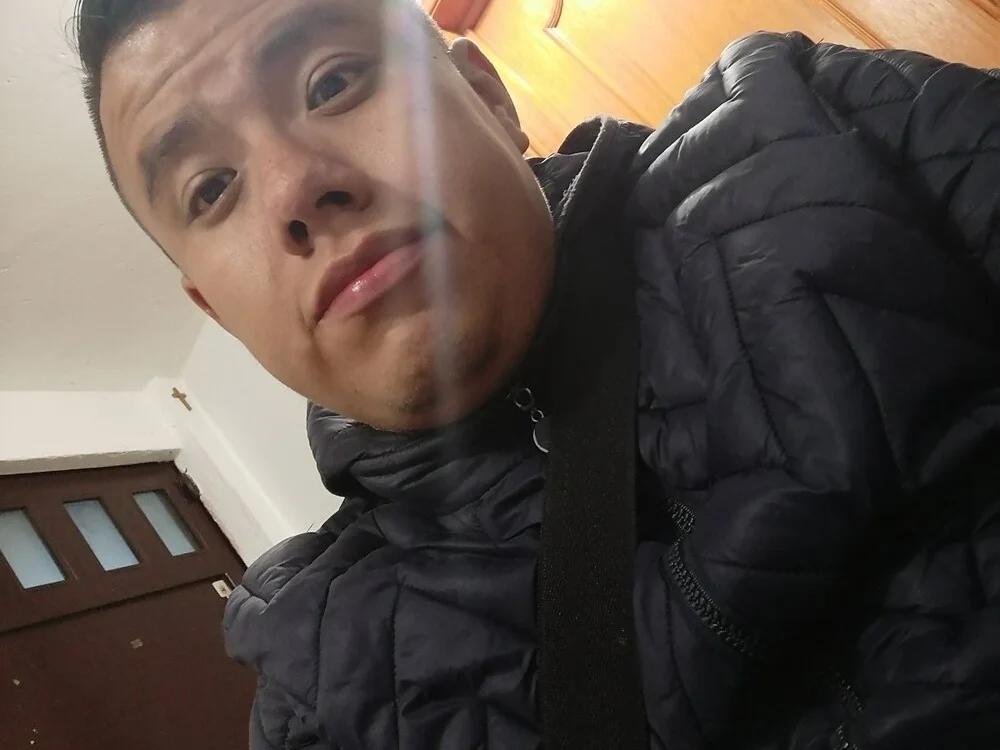 Abraham18contreras 오프라인 XXX 채팅