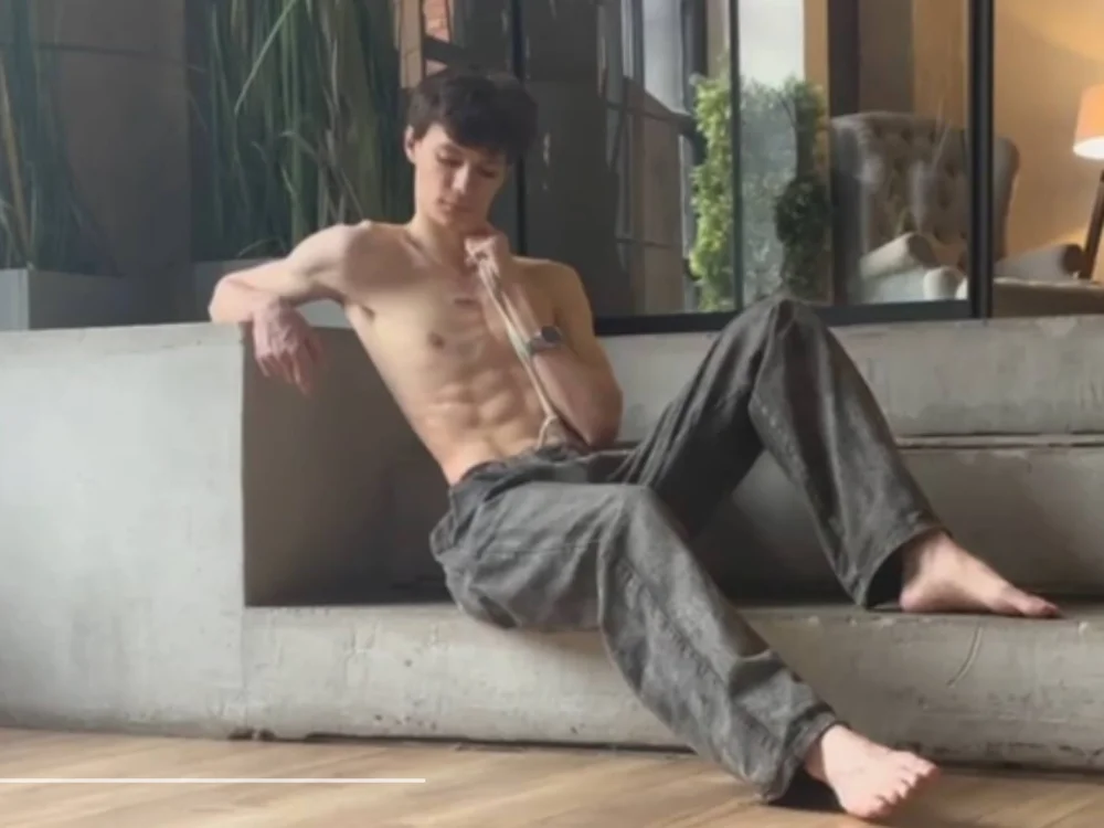 Eddy_Blare Obrolan XXX Offline