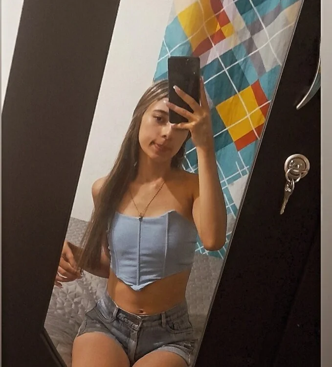 Sexyparejacool offline chatrum