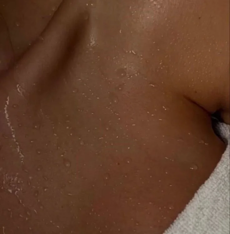 Aileen-Moor's Offline XXX Chat
