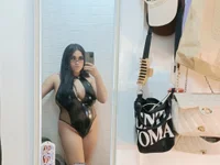 bellaswildcummer's webcam live show