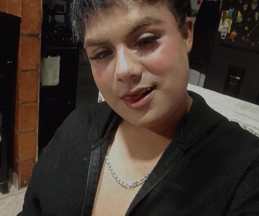 CristalPeyton: συνομιλία ΧΧΧ εκτός σύνδεσης