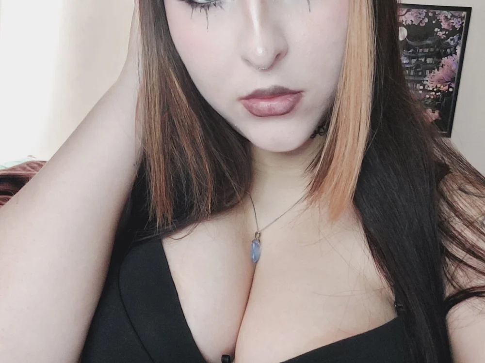 JasmineAdamss' Live XXX Chat