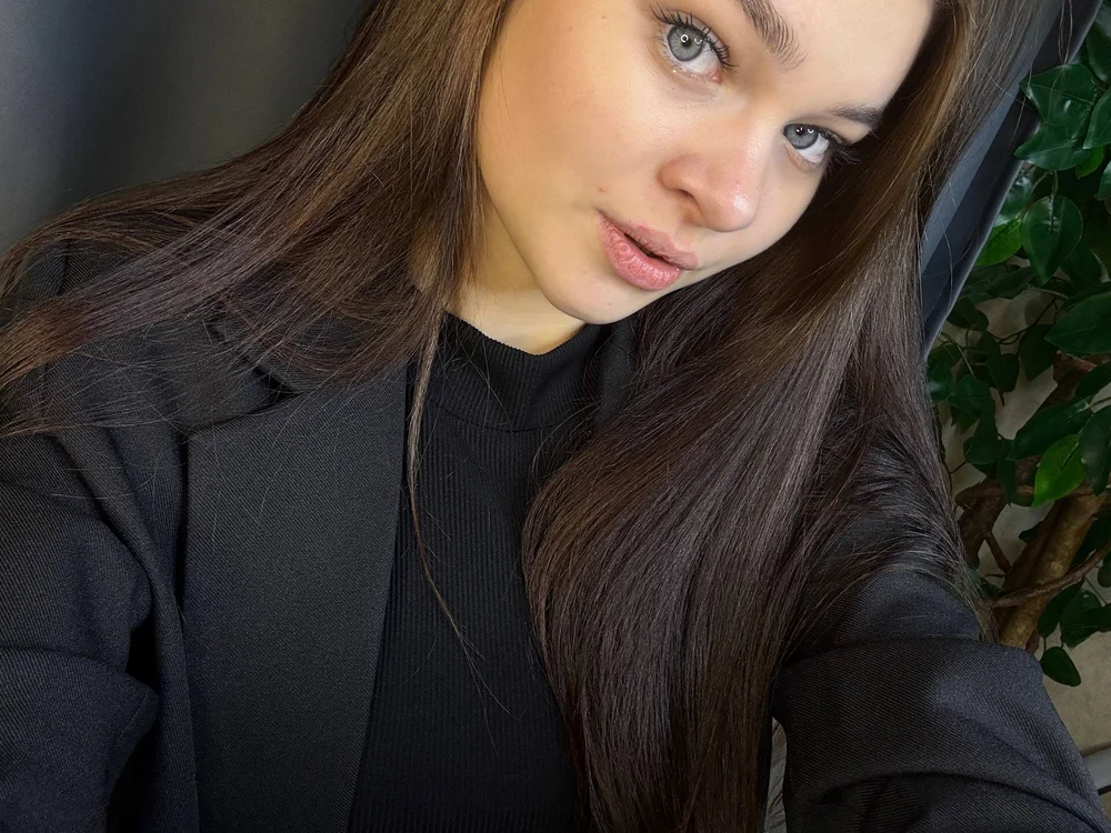 GwynethTeager offline chatrum