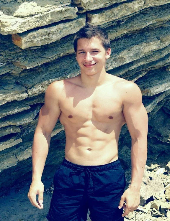 LionEdwin Chat XXX offline