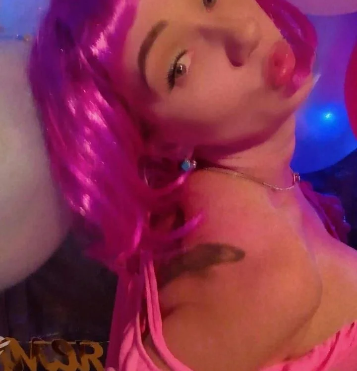 Kristikis69 离线XXX聊天