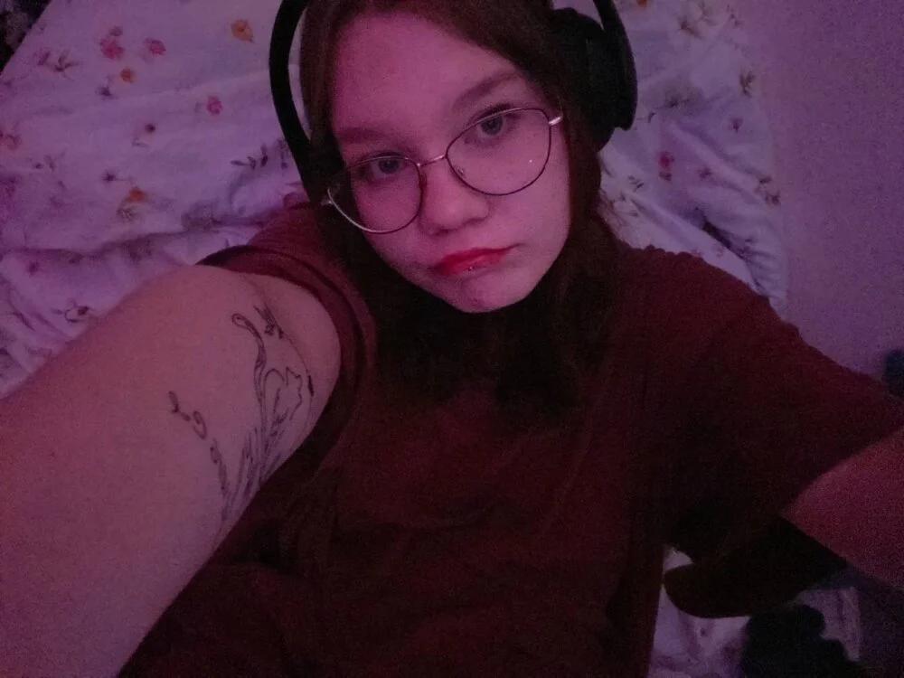 LaveLet's Offline XXX Chat