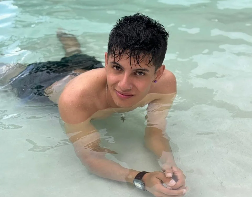 Offline XXX chat YEICK-17