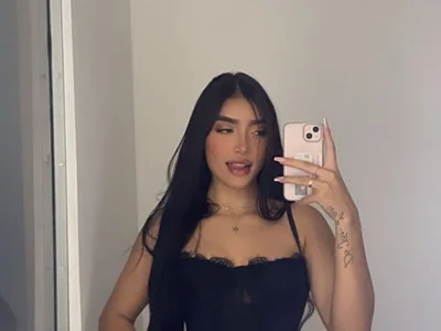 _mia_rossi on StripChat