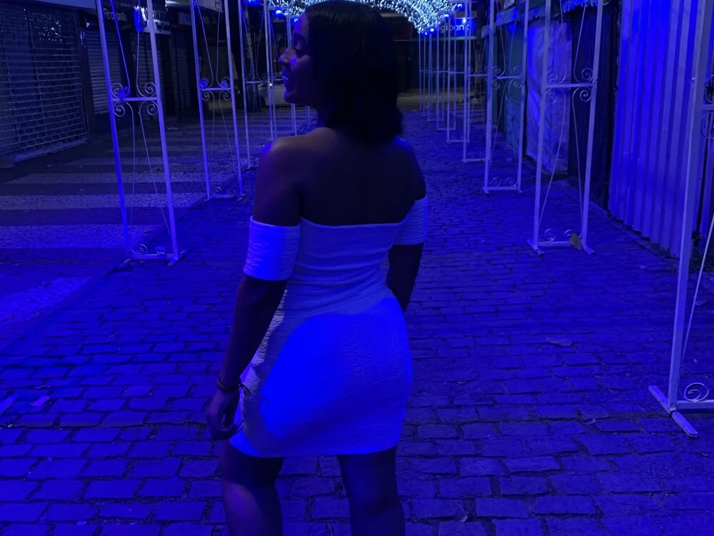 Crisschiavo's Offline XXX Chat