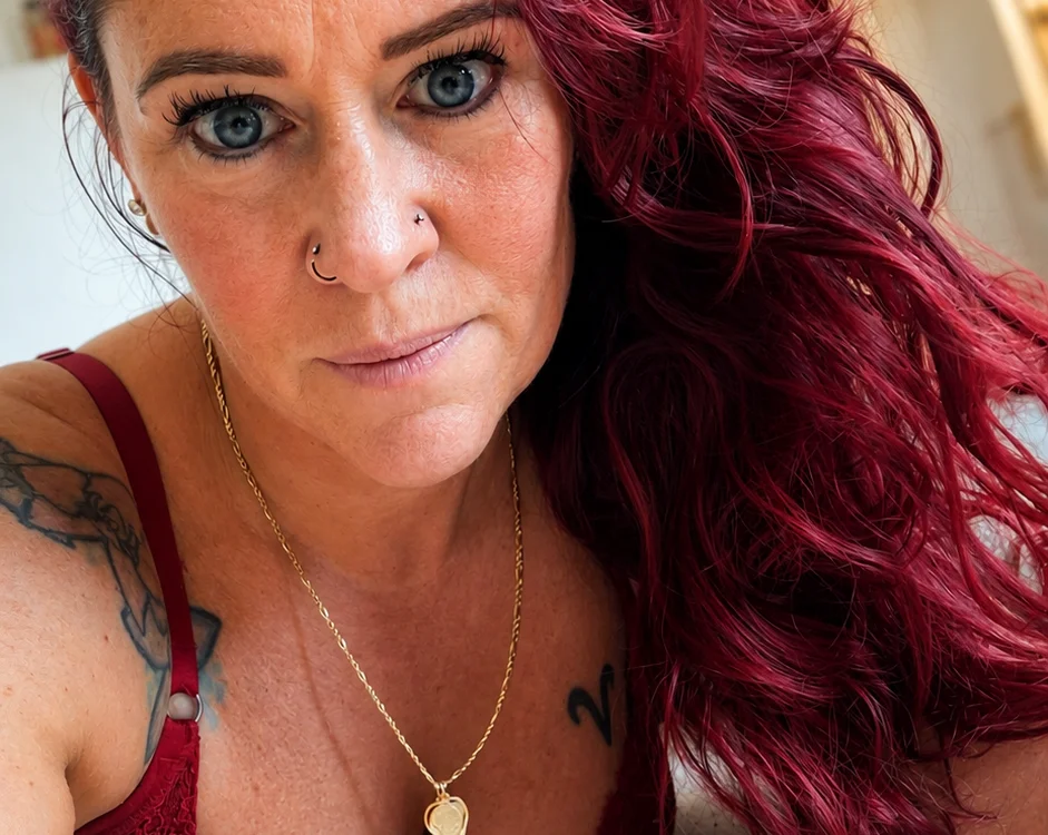 Vurige_RoodharigeMilf