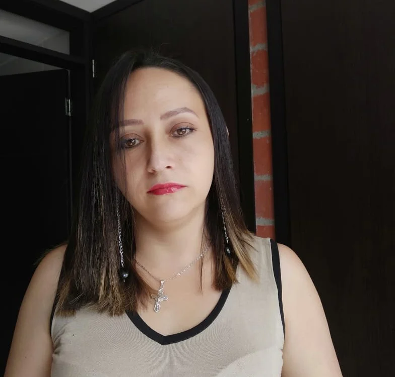 lorena_gonzaless' Offline XXX Chat