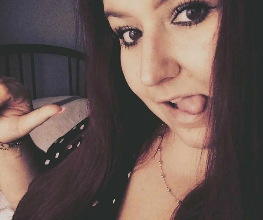 JudithNatural's Offline Chat Room