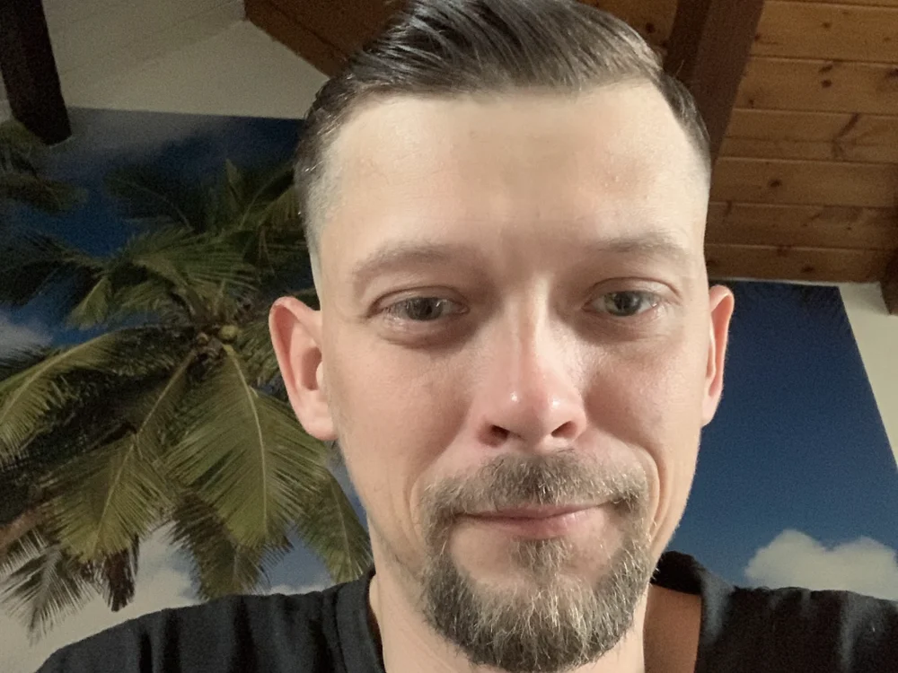 Karolycas offline chatrum
