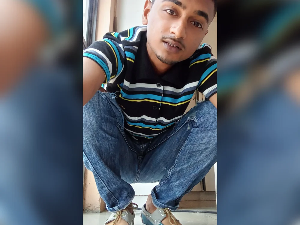 Indianglamouris' Offline XXX Chat