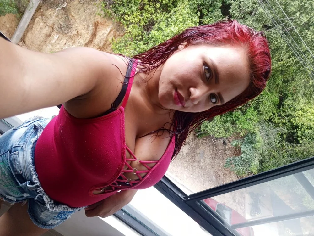 Offline chatovací místnost Mandy_SlutX