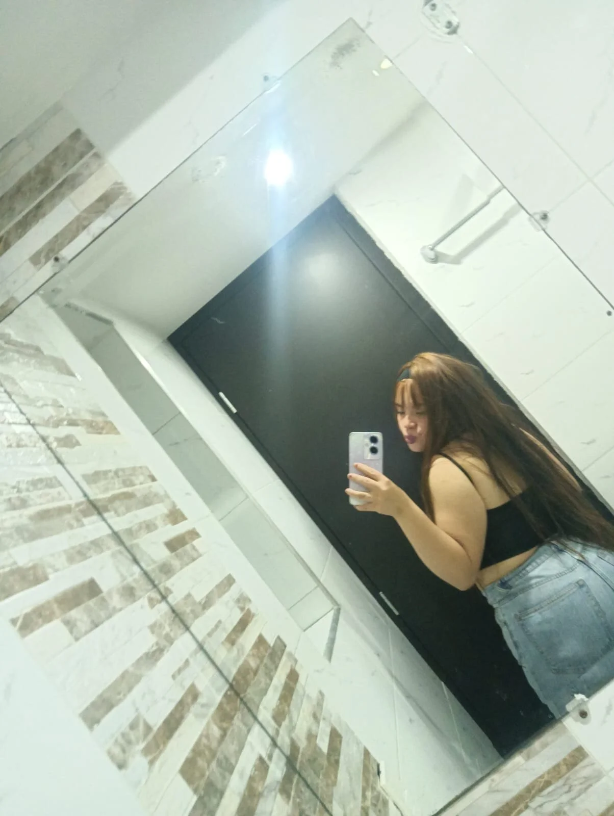 nikkinovacs cover photo