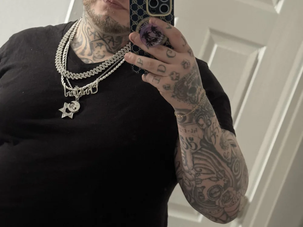 Tatteddaddy1812 offline chatrum