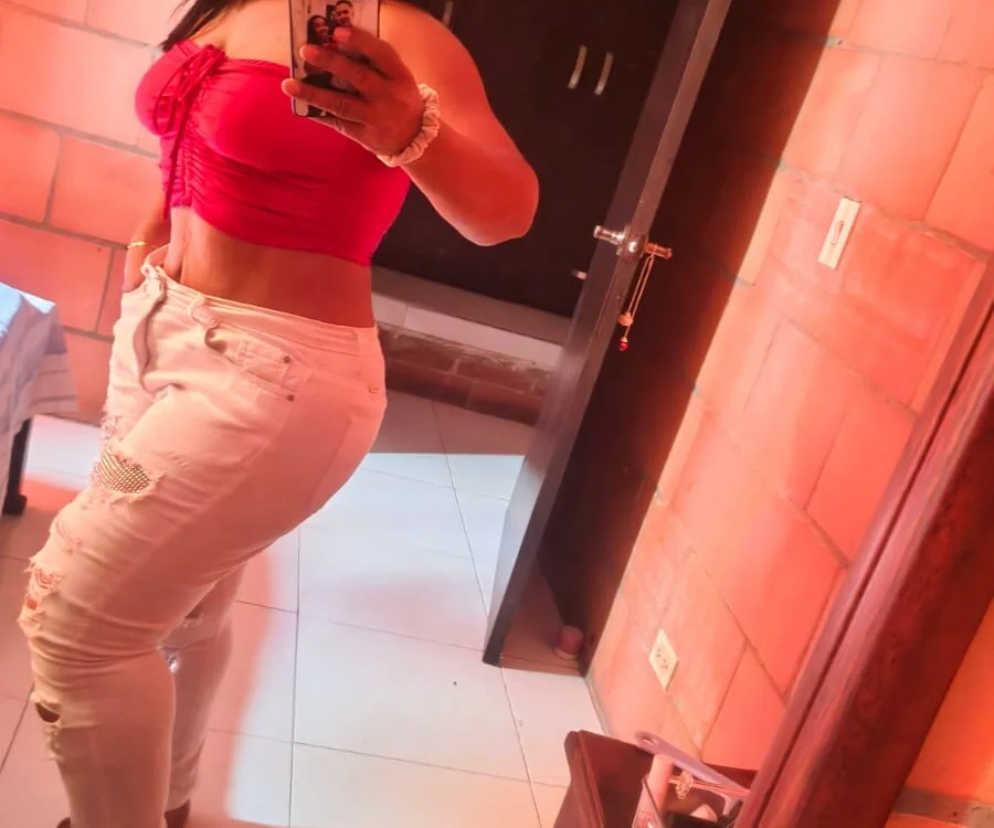 RoxanaWayne offline chatrum