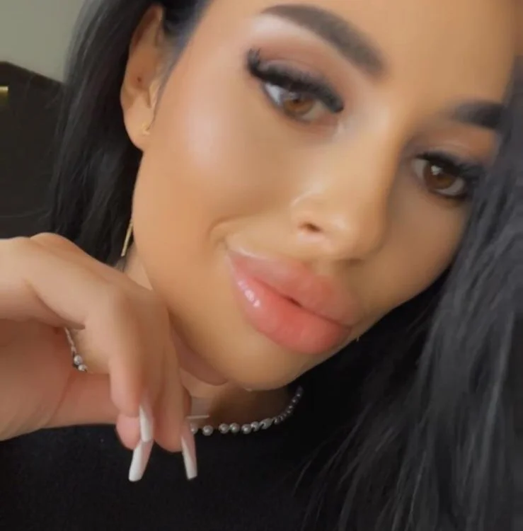 Kasandra_One offline XXX-chat