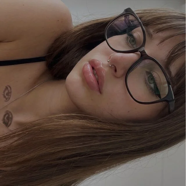 NikkiVice Chat XXX offline