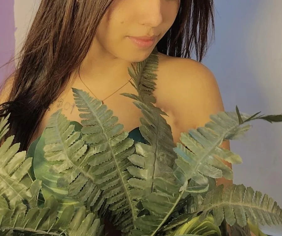 NailaIsa 离线XXX聊天