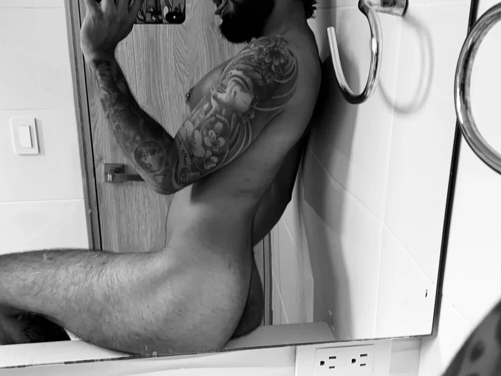 แชท XXX ออฟไลน์ของ black_kameron_