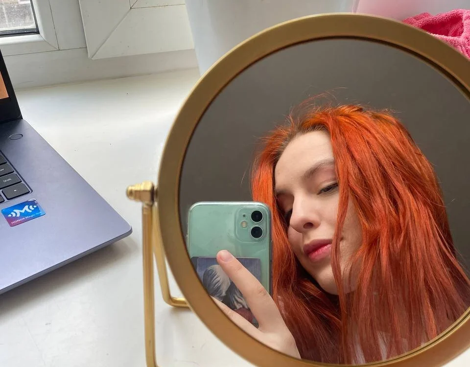 AliceWenom's Offline XXX Chat