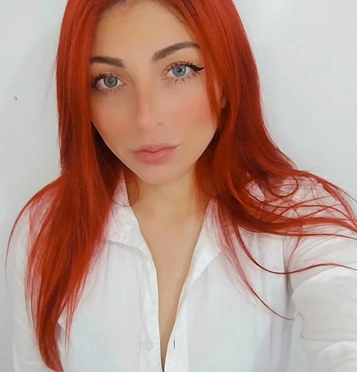 clara_sofiars Offline XXX-chat