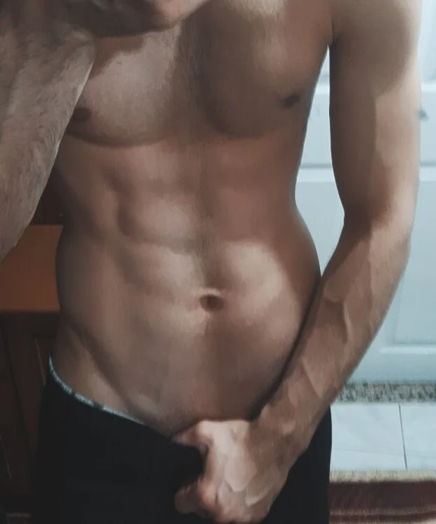 Muscularbomb's Offline XXX Chat