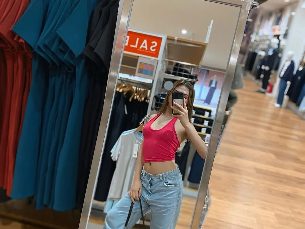 shanicaLee Obrolan XXX Offline