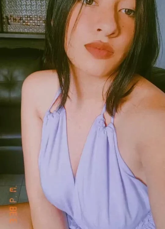 _Hekate_'s Offline XXX Chat