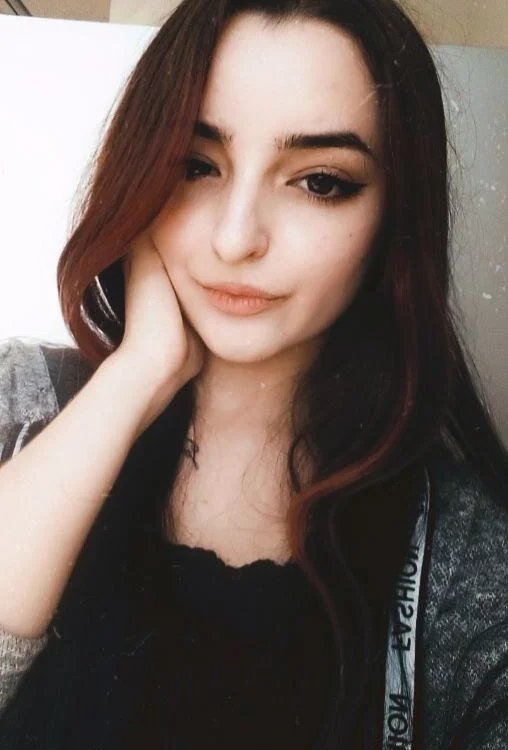 AnnieLinsis' Offline XXX Chat