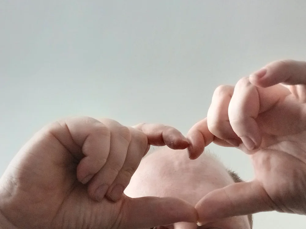 Pierredu14 অফলাইন XXX চ্যাট