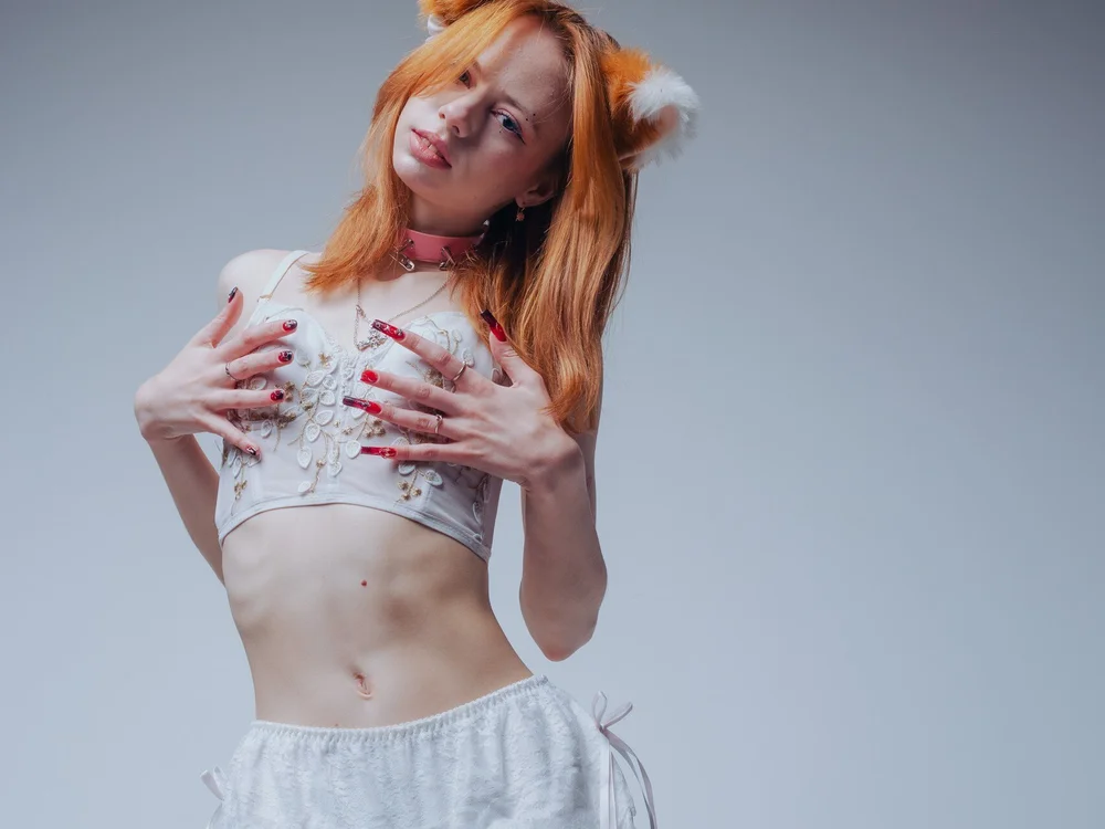 LynneByron's Offline XXX Chat