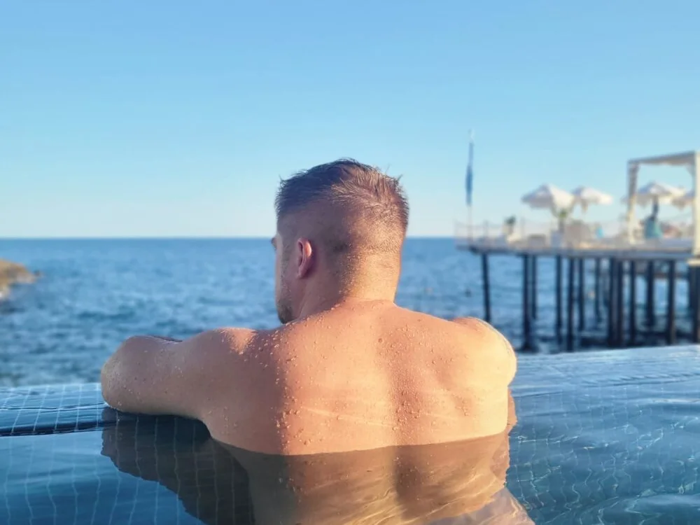 Офлайн-чат XXX RohrVerleger00