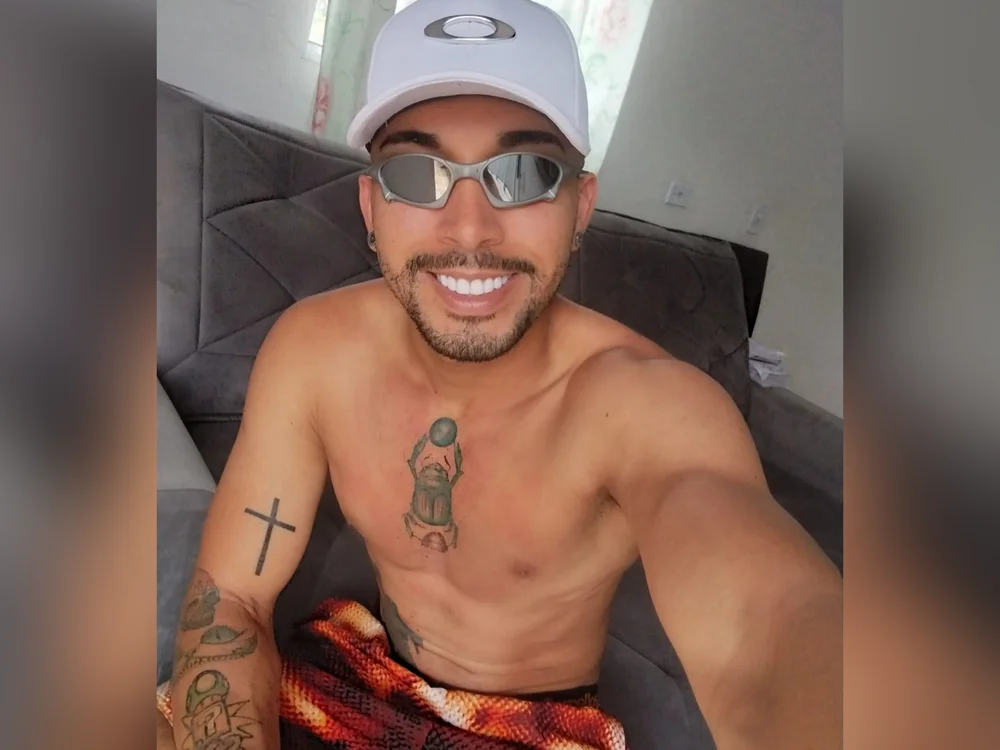 Lukas____Lira offline chatrum
