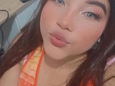 Maddy13hony Female Latinblowjob Webcam XXX