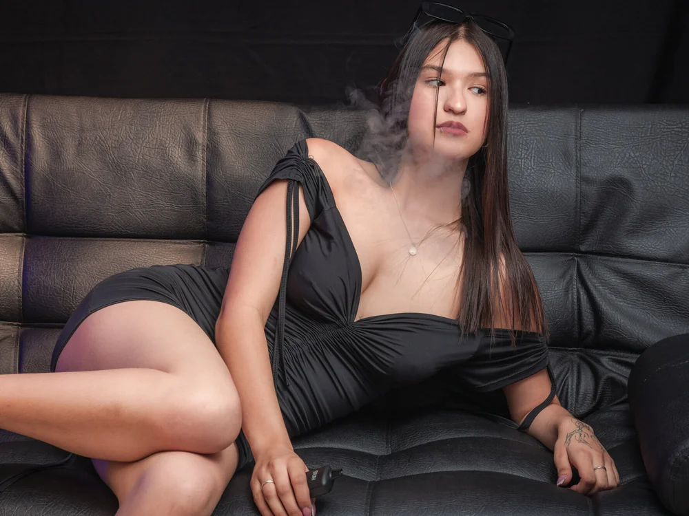 AgathaSanders' Offline XXX Chat