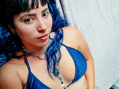 blueangelofc - striptease white