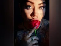 Model indian_dreamgirl