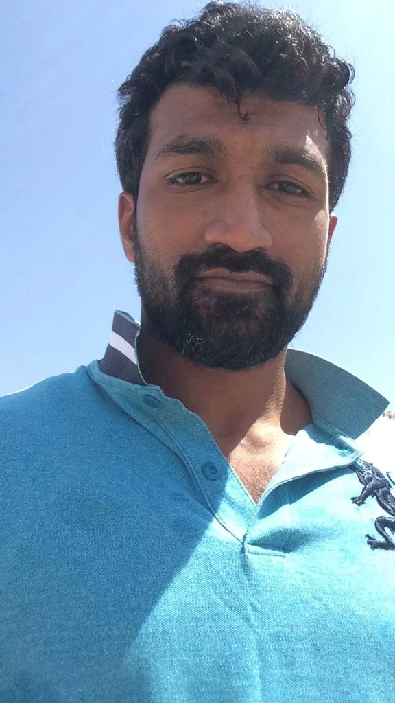 Muslim_bull041988