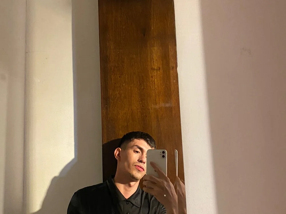 dominicsweet offline chatrum