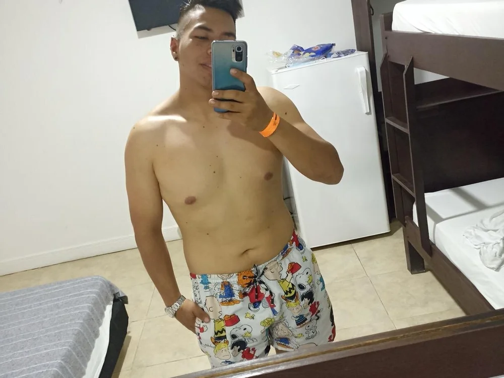 Anjuajo15's most recent online preview