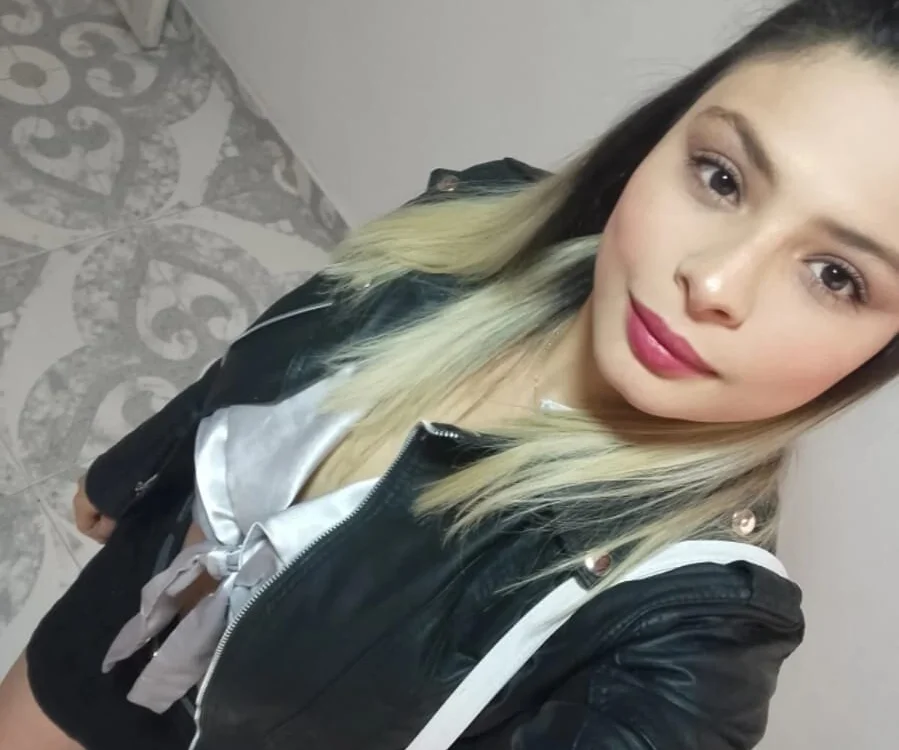 Oriana_t's Offline XXX Chat